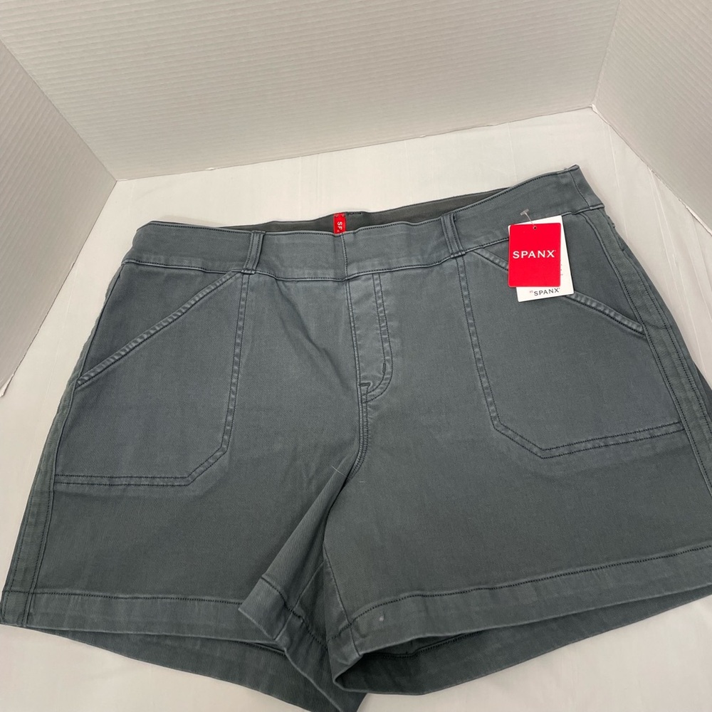 NWT Spanx blue/gray pull on twill shorts XL
